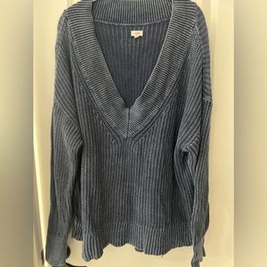 Aerie cable knit sweater